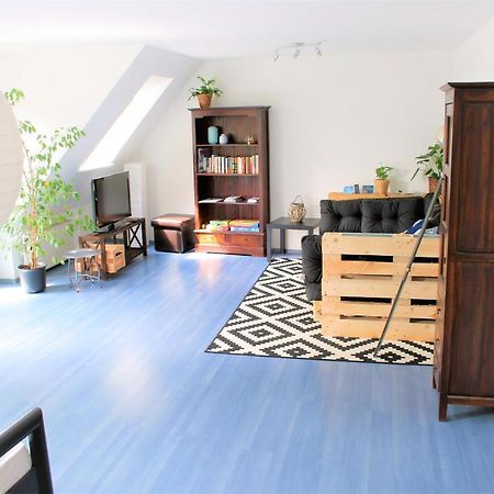 Zentrale Ferienwohnung Anker Im Sonnenblumenhaus Flensburg Exterior foto