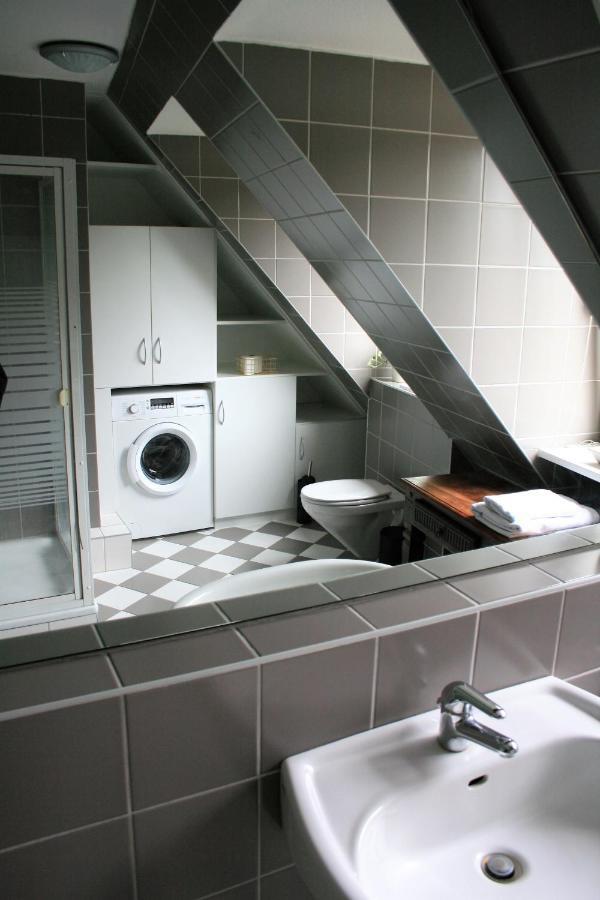 Zentrale Ferienwohnung Anker Im Sonnenblumenhaus Flensburg Exterior foto
